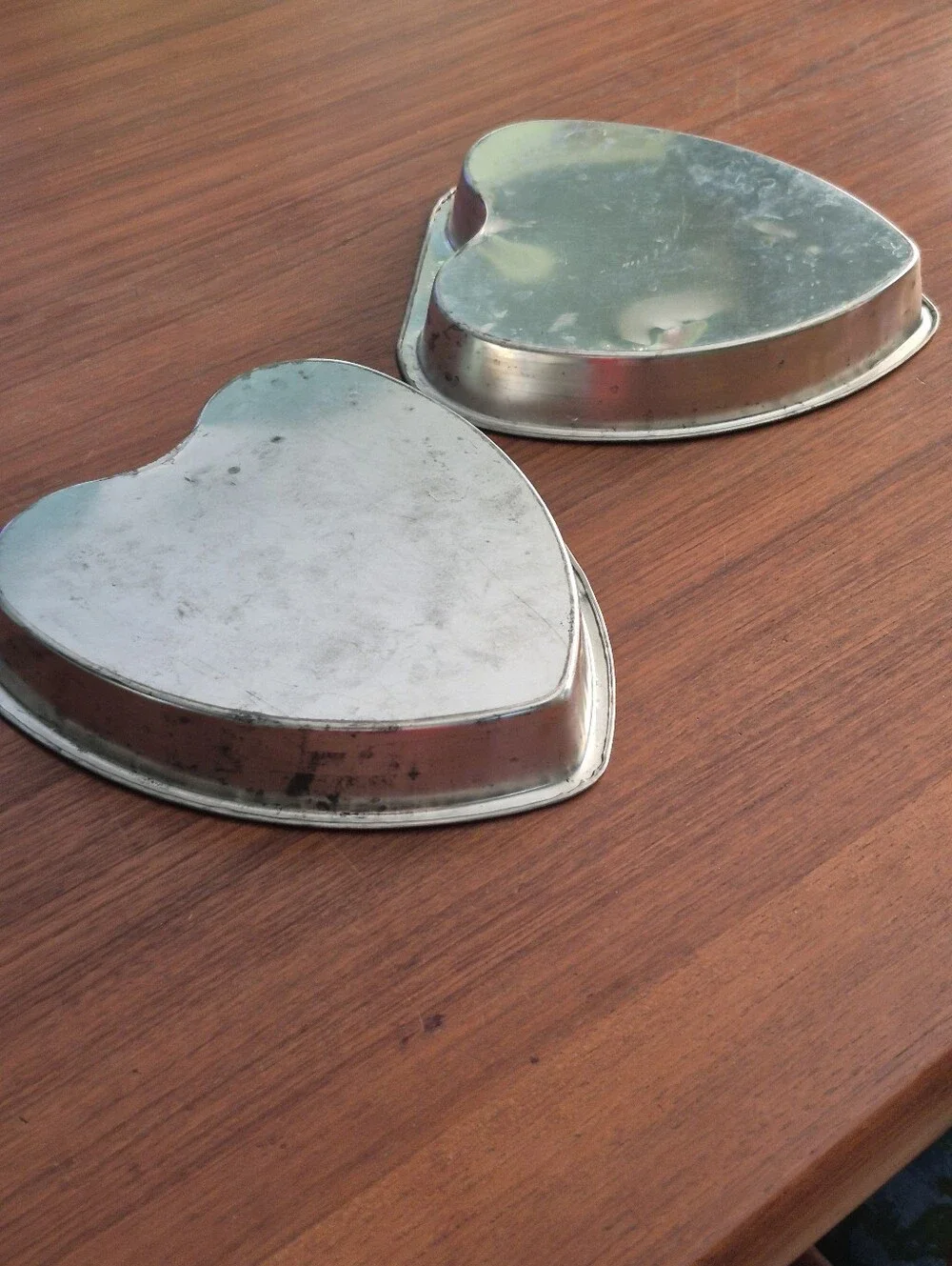 Vintage Bake King Heart-Shaped Baking Pans - Silver
